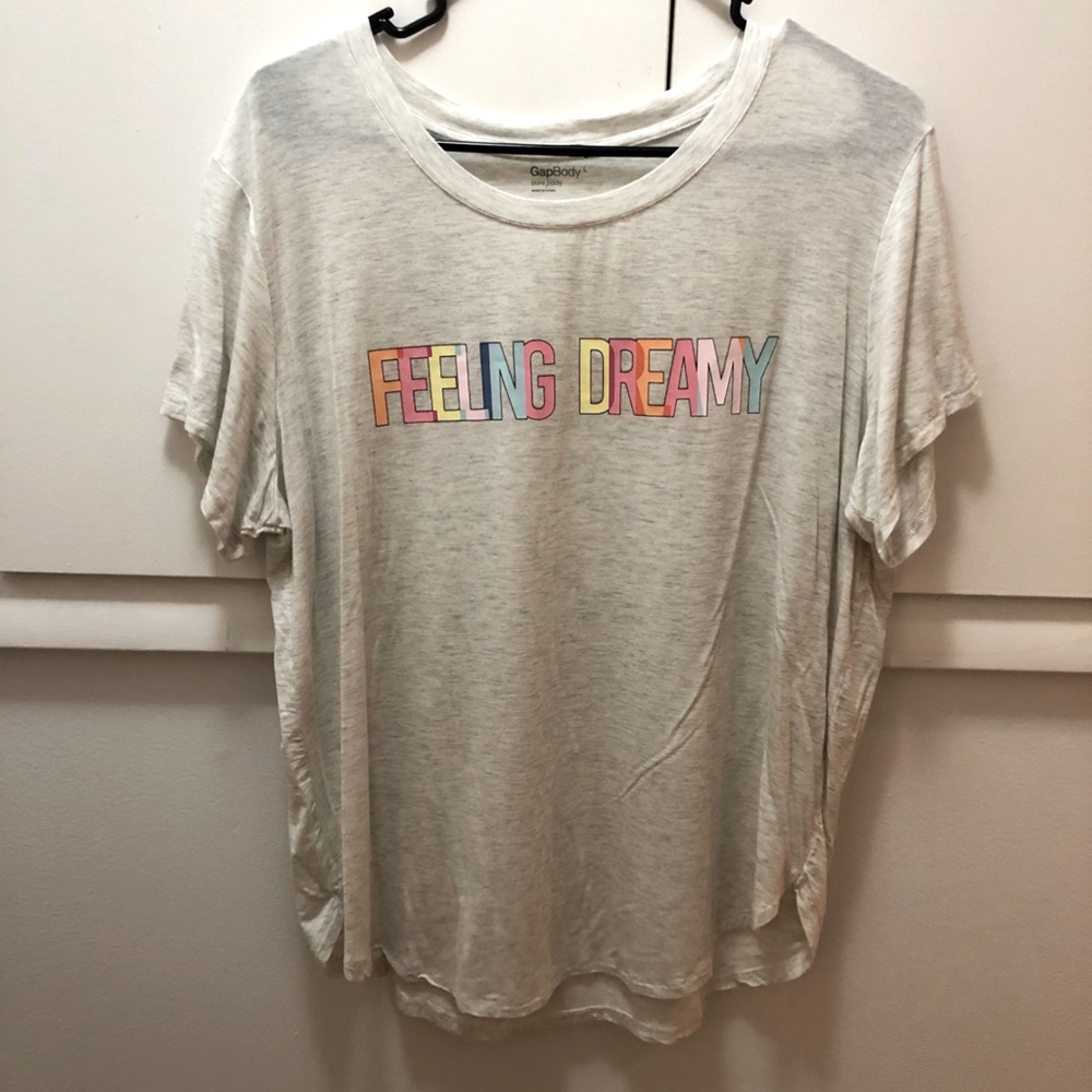 Gap body sleep t shirt